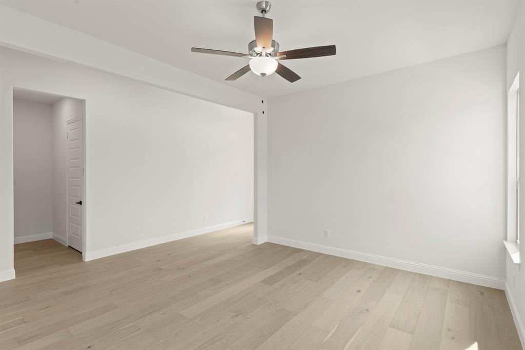 8505 Watersway Drive - Photo 12