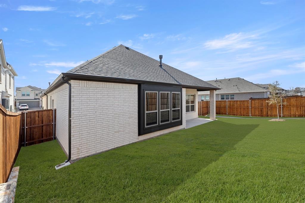 8505 Watersway Drive - Photo 33