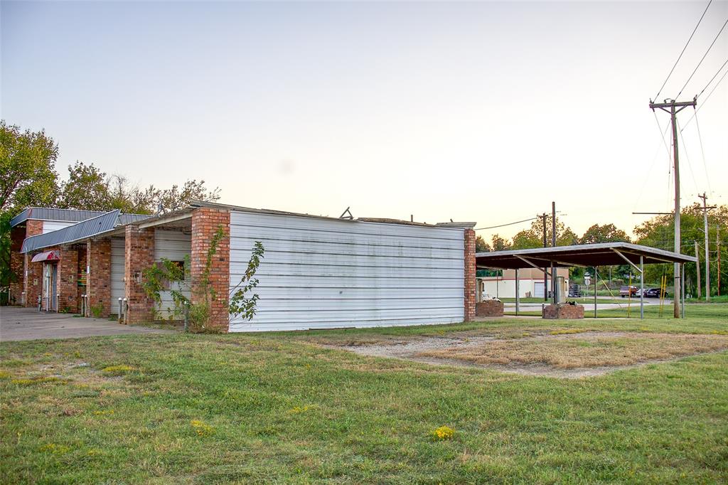 1300 Stonewall Street - Photo 6