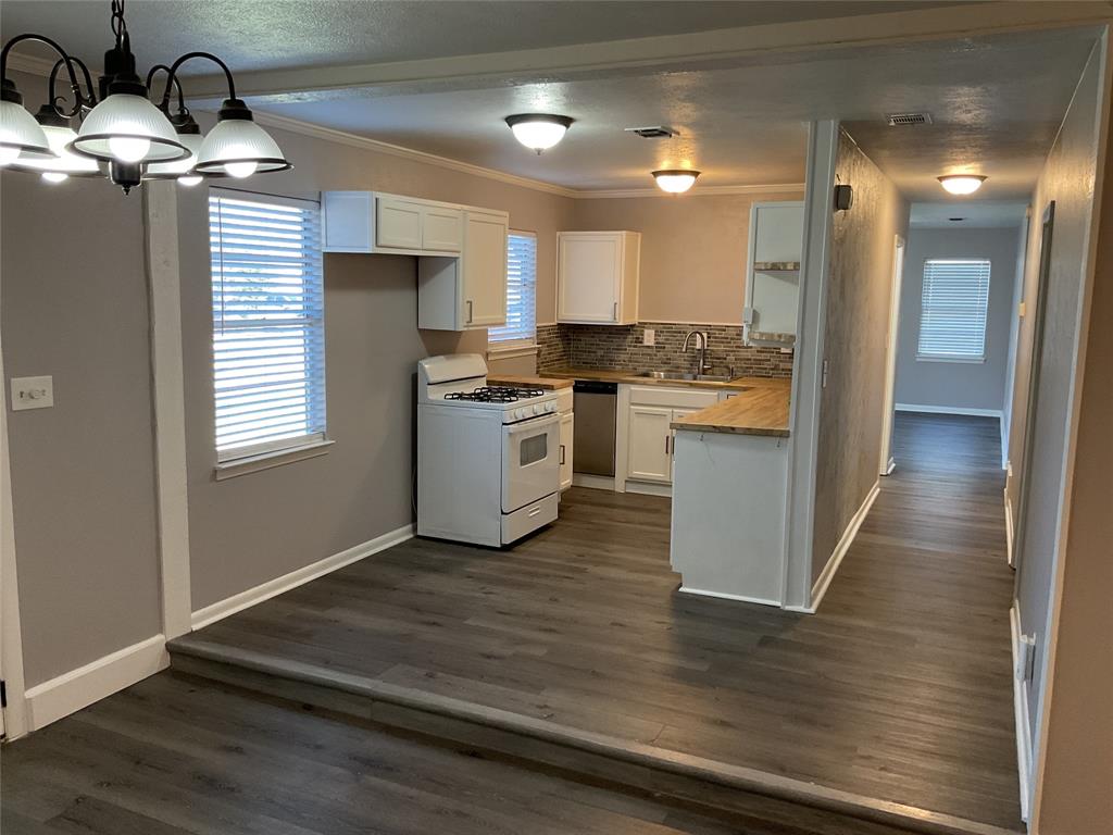 1405 W Ball Street - Photo 10