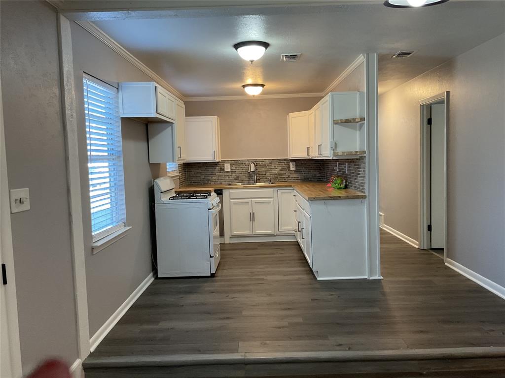 1405 W Ball Street - Photo 11