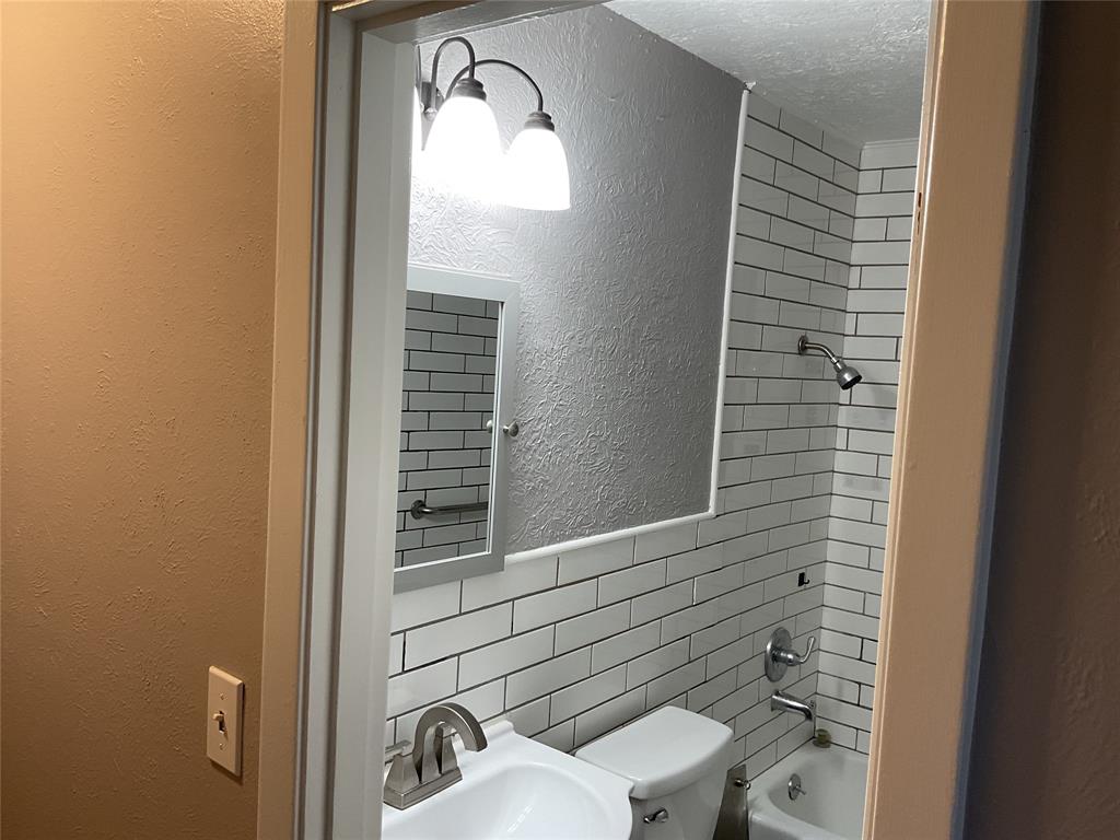 1405 W Ball Street - Photo 26