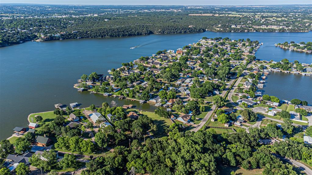 1712 Island Village Court - Photo 10