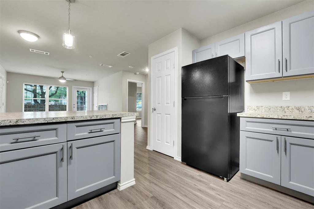 6108 Abrams Road - Photo 2