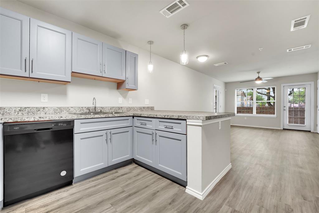 6108 Abrams Road - Photo 5