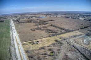 5901 FM 2642 - Photo 4