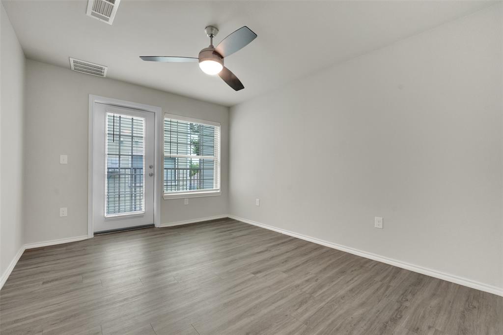 6108 Abrams Road - Photo 7