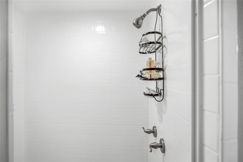 6009 Kenilworth Drive - Photo 19