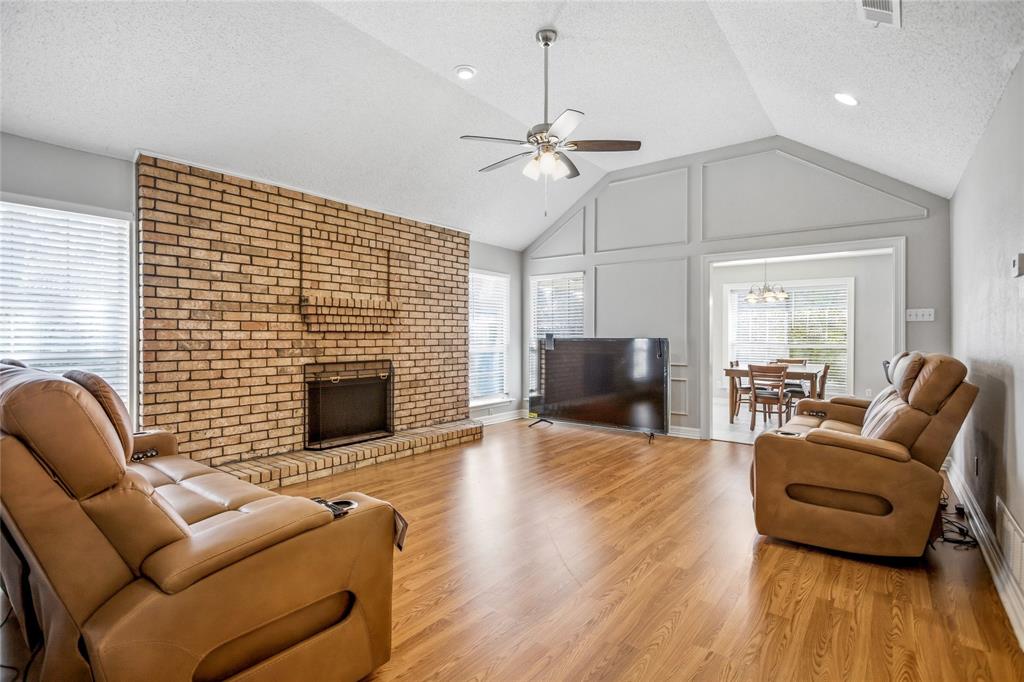 6009 Kenilworth Drive - Photo 8