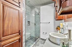 1006 Manning Street - Photo 15