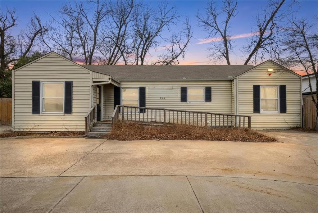 304 N Main Highway - Photo 1