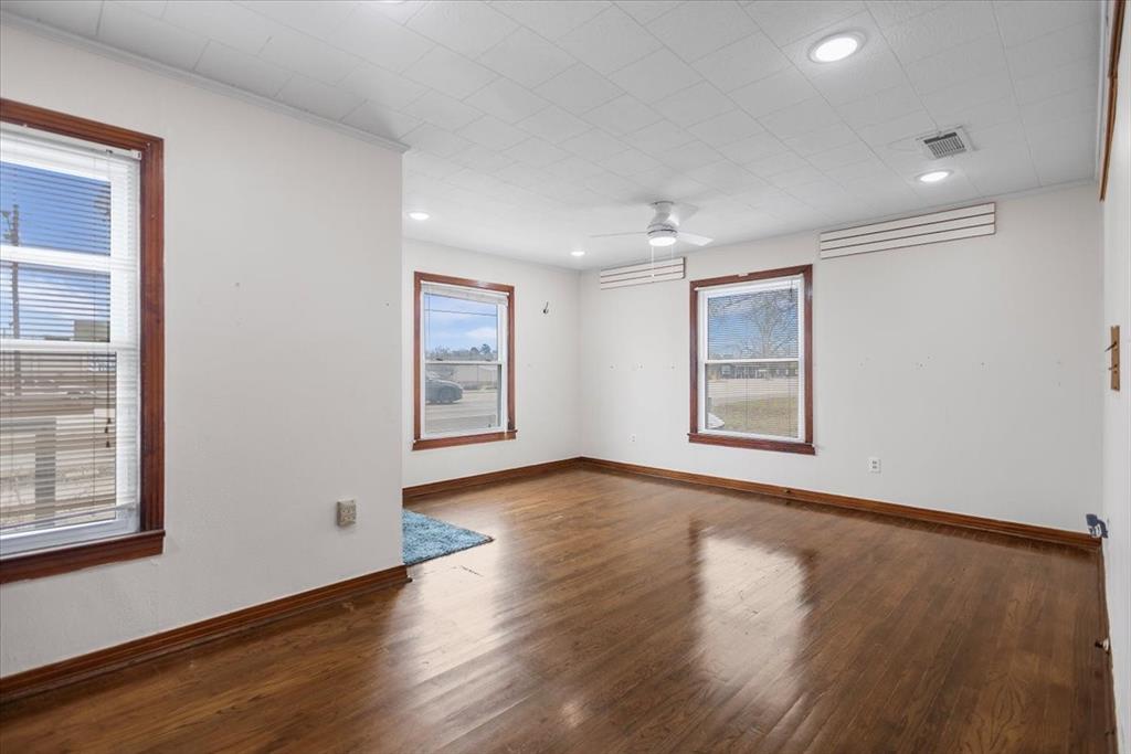 304 N Main Highway - Photo 6