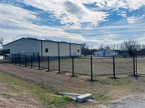 13332 FM 744 - Photo 11