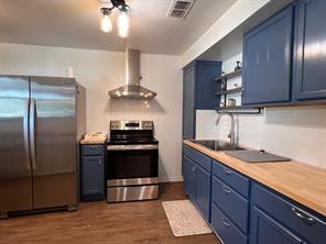 242 TreasureBeach - Photo 8