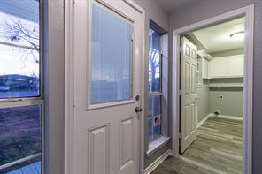 324 E Pace Street - Photo 17