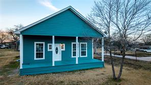 324 E Pace Street - Photo 2