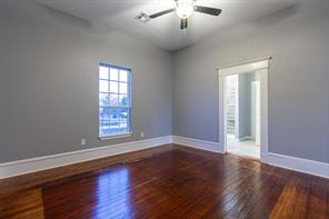 324 E Pace Street - Photo 24