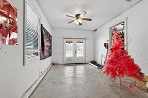 1115 Fisher Street - Photo 18