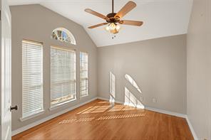 101 Driftwood Drive - Photo 5