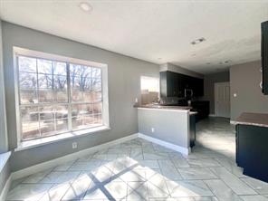 3504 Creekside Court - Photo 5
