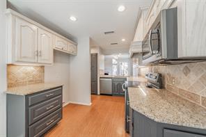4218 Mojave Drive - Photo 8