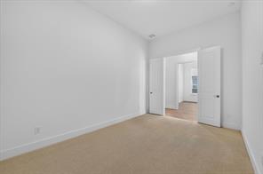 9820 Oak Glade Drive - Photo 16