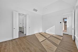 9820 Oak Glade Drive - Photo 8