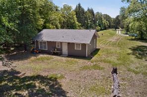 1586 Fm 2324 - Photo 14