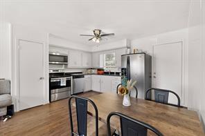 1586 Fm 2324 - Photo 27