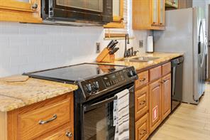 114 Harbor Drive - Photo 11