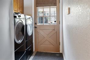 114 Harbor Drive - Photo 13