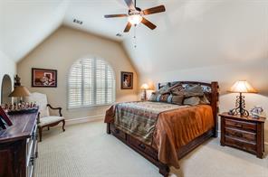 141 W Waters Edge Way - Photo 18