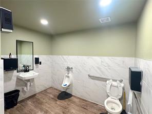 128 N North Church Street - Photo 10