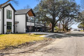 9428 Hobart Street - Photo 3