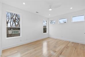 9428 Hobart Street - Photo 33