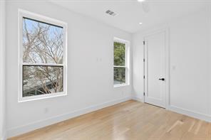 9428 Hobart Street - Photo 35