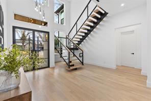 9428 Hobart Street - Photo 4