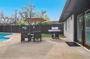 2404 17th Street - Photo 23