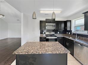 6133 Chalk Hollow Drive - Photo 14