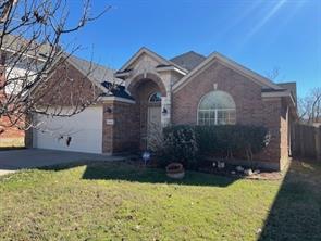 4905 Summer Oaks Lane - Photo 2