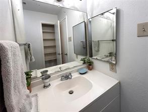 6900 Skillman Street - Photo 29