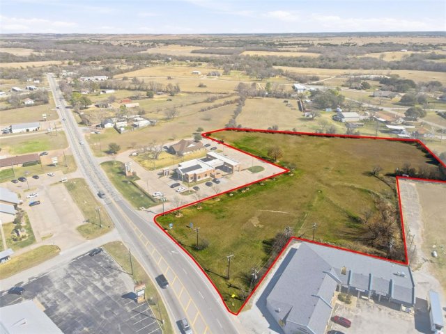 2915 Fall Creek Highway