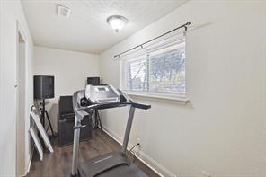 1005 Hopkins Drive - Photo 25