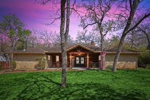 1005 Hopkins Drive - Photo 39