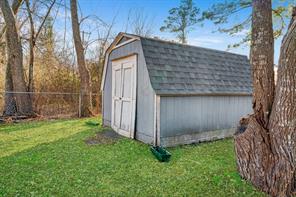 410 S Bois Darc Street - Photo 17