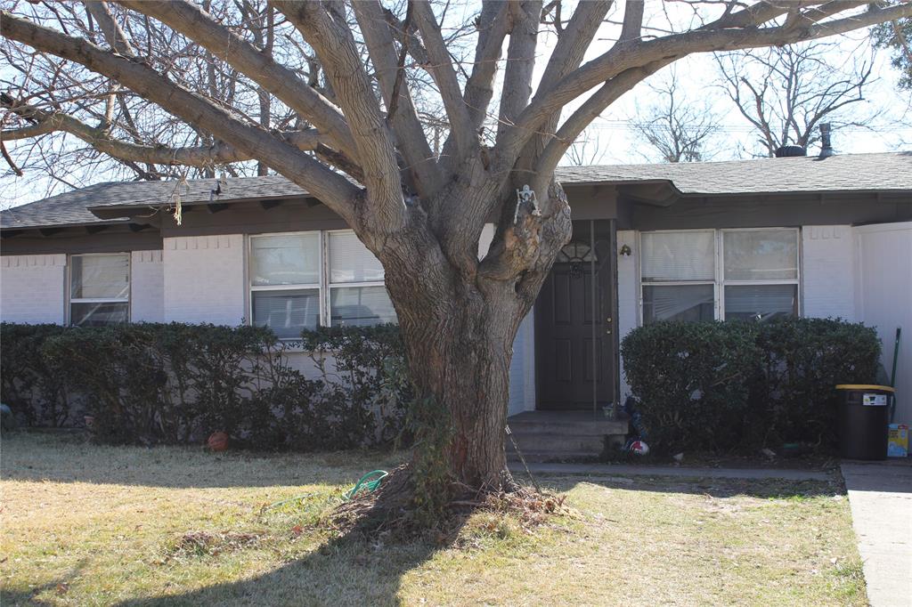 1620 Hillcrest Street - Photo 1