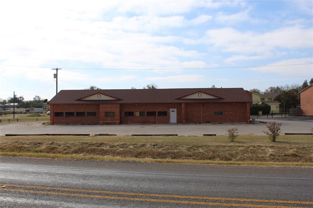 1401 Highway 84 Bypass - Photo 1