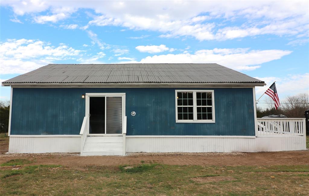 3026 Hilltop Road - Photo 2