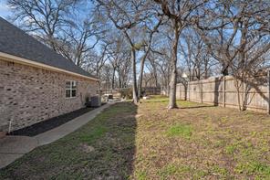 117 Lost Oaks Drive - Photo 24