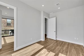 1701 Fountainview Drive - Photo 13